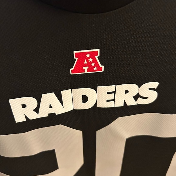 Darrin McFadden Oakland Raiders Black Jersey with Gray Accents - Picture 4 of 8
